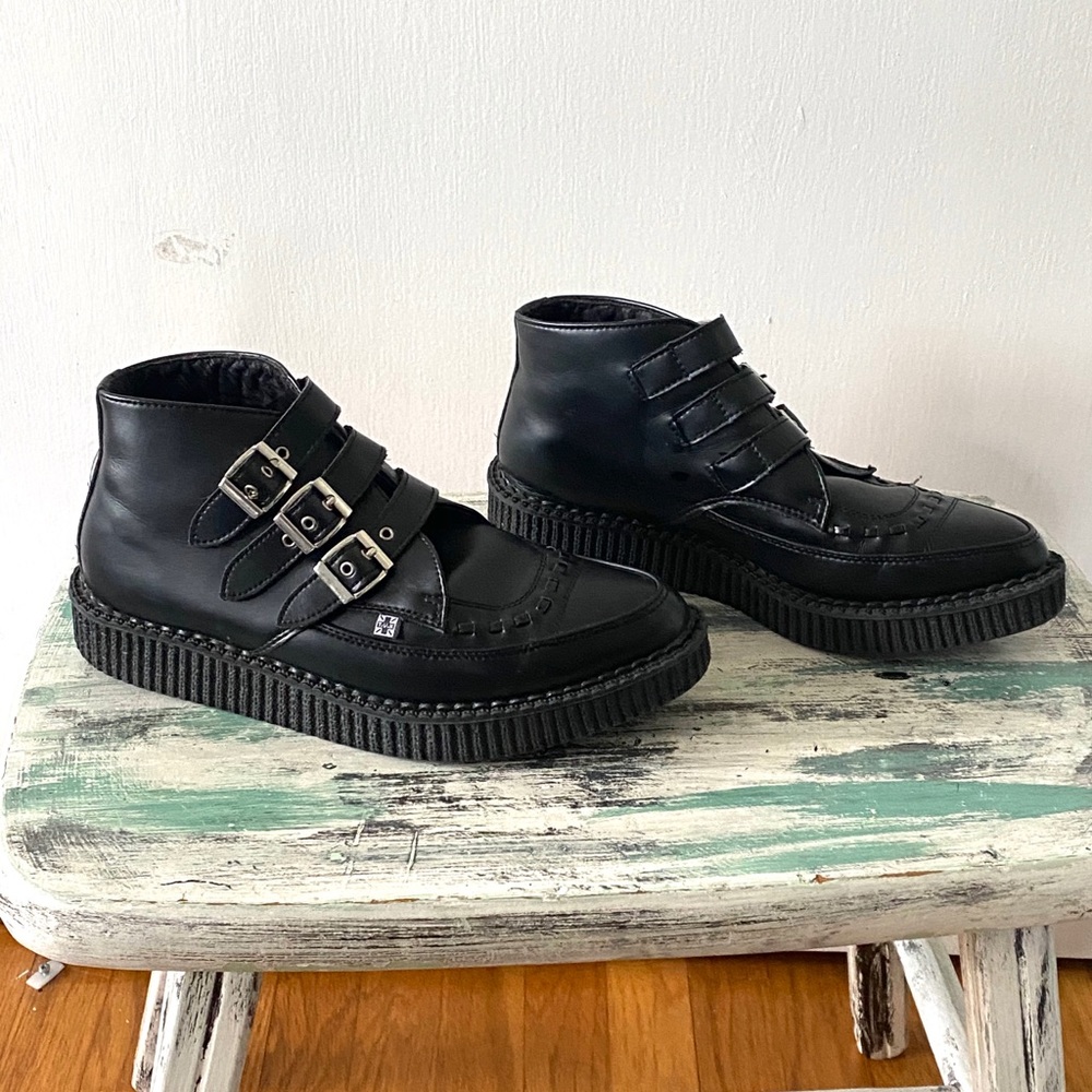 T.U.K Unisex Creepers-Point toe